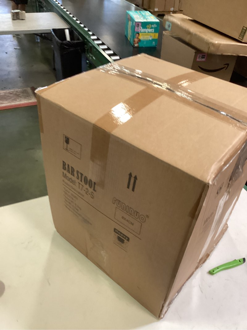 https://lotting-media.assets.bidfta.com/lotting_10eeb388-f06d-4bb2-9225-5f32e2cc1624
