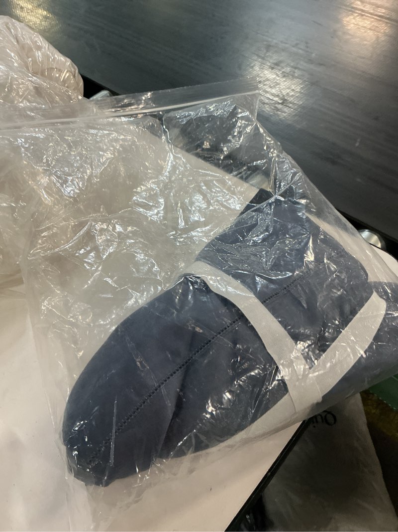 Condition photo showing Good Condition for signature giza cotton sateen pillowcase set, king, mineral