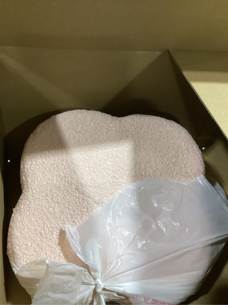 Condition photo showing Good Condition for B FSOBEIIALEO Storage Ottoman Cube, Flowers Shaped Ottomans with Storage Foot Stool Footrest, Boucle Ottoman Seat for Dorm Room, Faux Teddy Fur, Pink 15"x15"x15" Pink Flower 15"