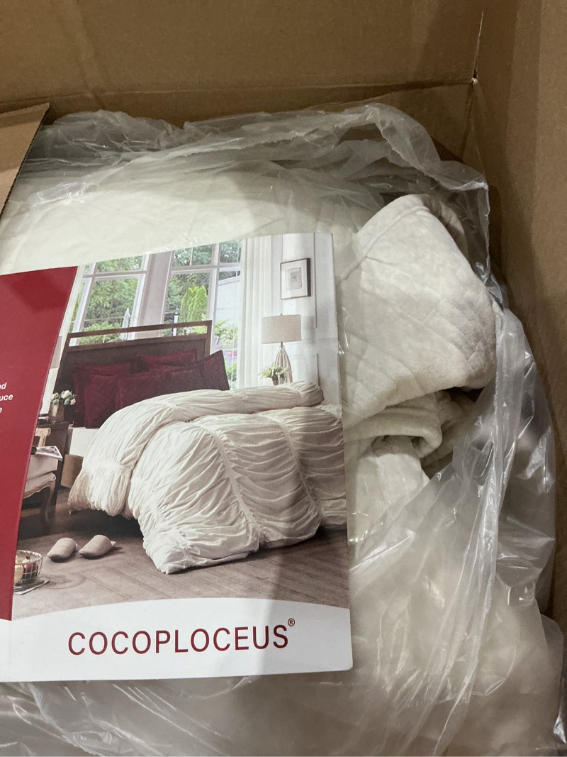 Condition photo showing As Is for smoofy fluffy queen comforter set 3 pieces - cream white fleece fluffy comforter set, luxury fuzzy queen bedding set, soft warm bed set all season, heavy faux fur comforter with 2 pillow cases 3 piece-queen (90”x90'') cream white