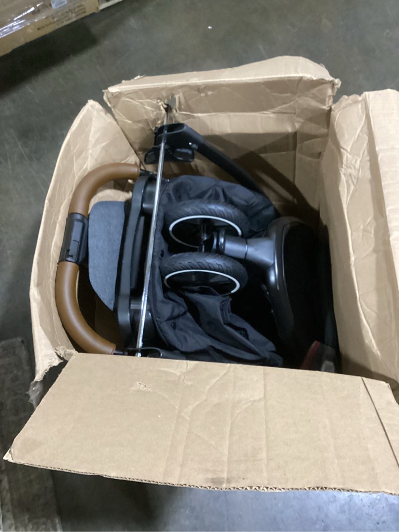 Condition photo showing Good Condition for graco outpace lx all-terrain travel system - includes snugride 30 lite infant car seat, briggs, high-performance stroller/car seat combo, practical & durable stroller + car seat