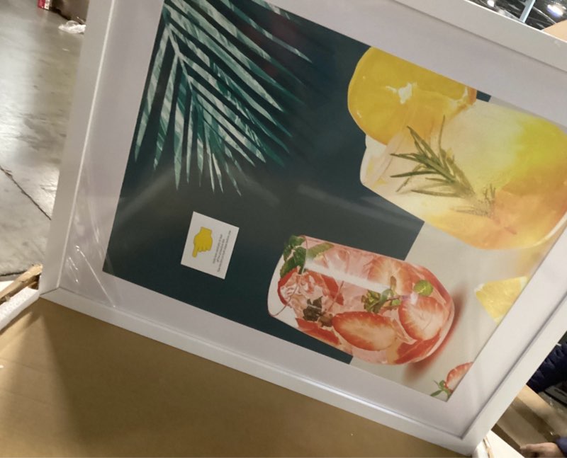 Condition photo showing Good Condition for 20x24 Frame White, Display Picture 16x20 with mat or 20x24 Without mat, Photo Poster Picture Frame Wall Mounting Home Decor, 1-PCS