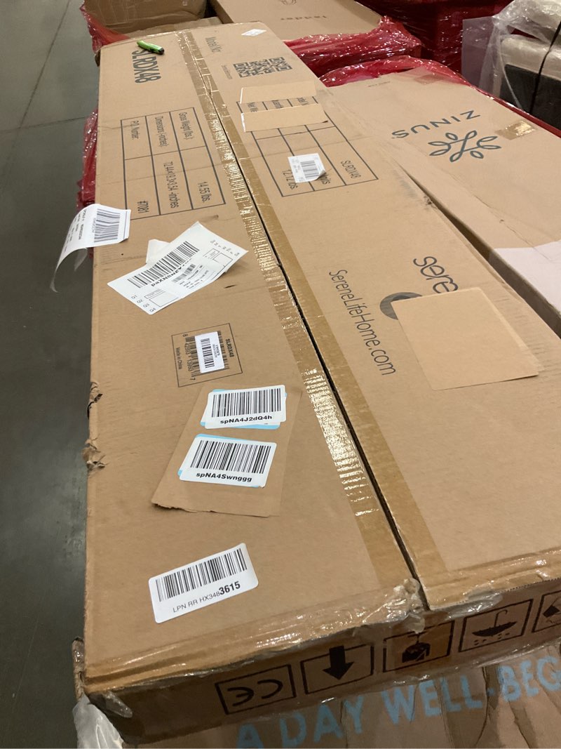 Condition photo showing Good Condition for SereneLife 4-Panel Folding Room Divider, Woven Fiber Privacy Screen, Portable Partition for Room Separation, Lightweight Decorative Screen for Living Room, Office, Porch, and Dressing Area, 71” x 18”