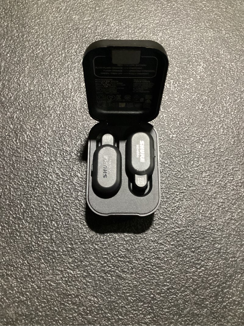 https://lotting-media.assets.bidfta.com/lotting_110fda00-f5c0-4db5-b6af-687f7b2e0d46