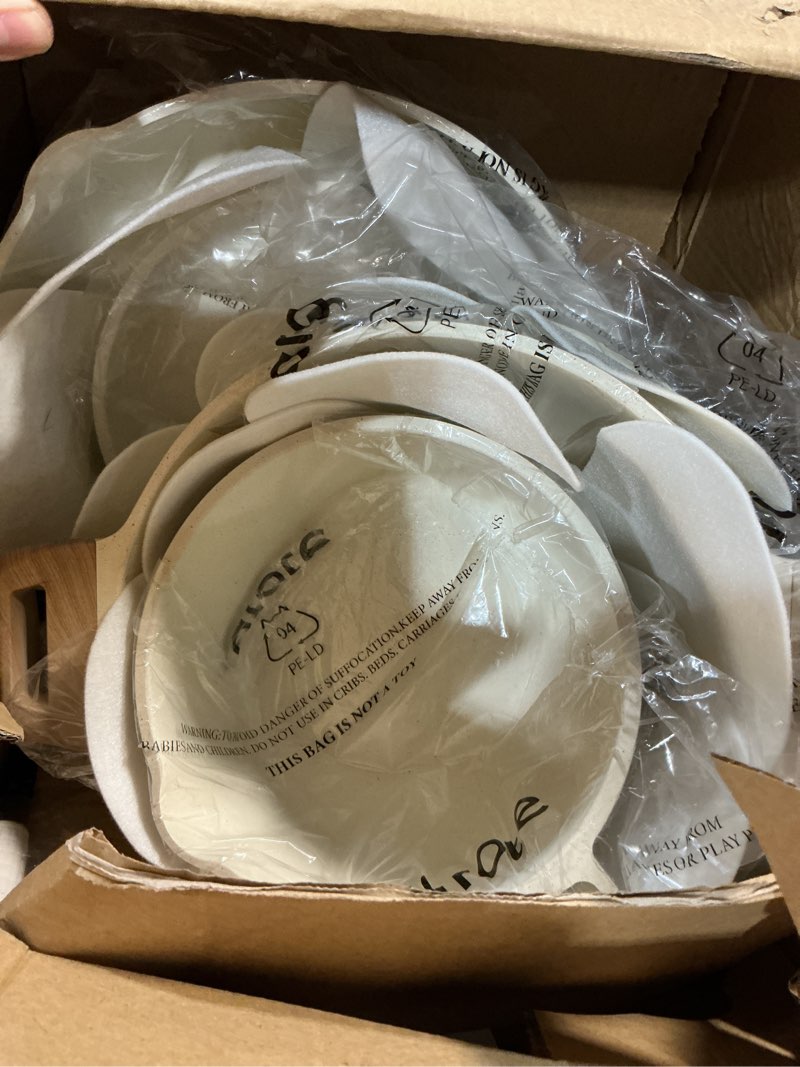 Condition photo showing Good Condition for CAROTE 14 Pcs Pots and Pans Set Nonstick,Cookware Set Kitchen Cooking Set with Utensil and Pan Protectors Cream White 14 Piece