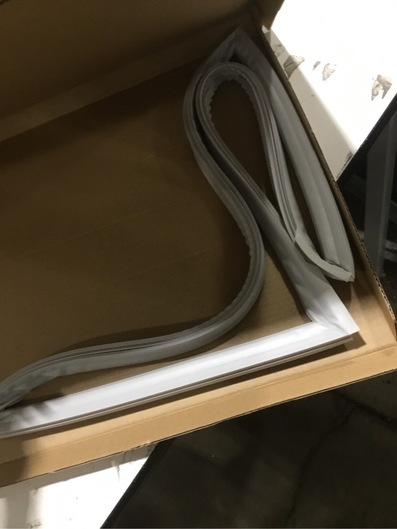 Condition photo showing Good Condition for upgraded da97-05253r refrigerator door gasket replacement compatible with samsung rf4287hars/xaa rf4289hars/xaa-01, 32.5?×16.8? unbent 3189155 fridge gasket replace ap4577892 ps4173216 door seal