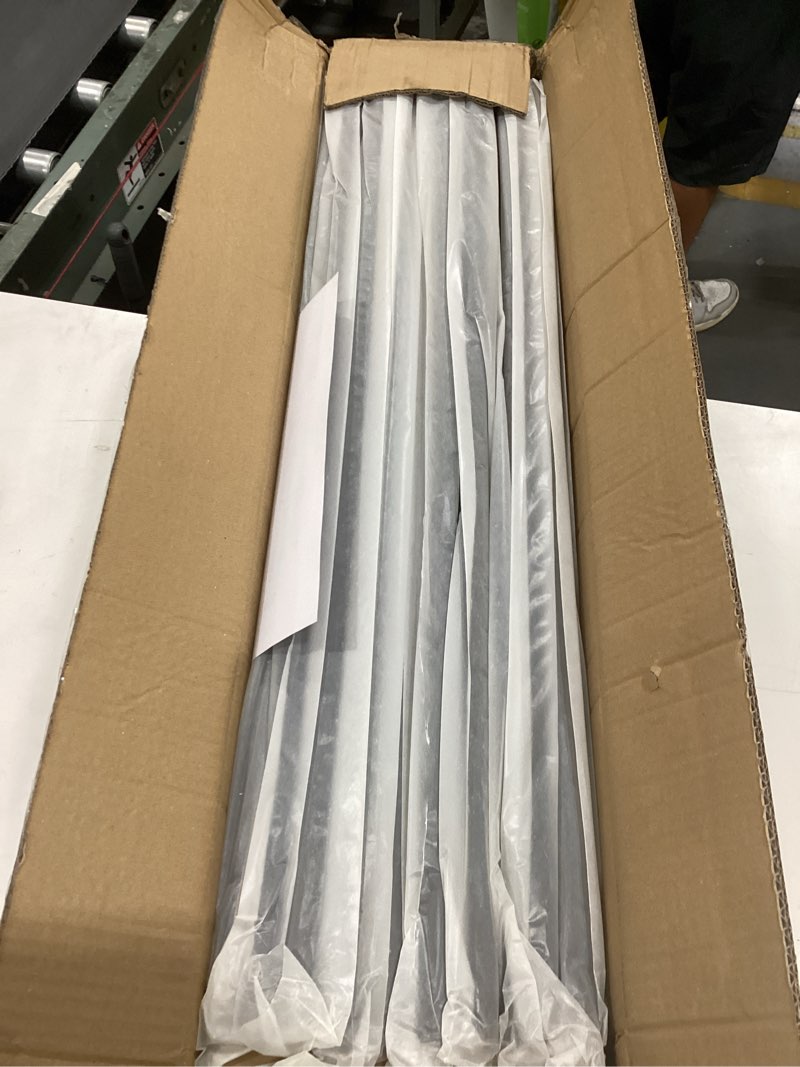 Condition photo showing Good Condition for black aluminum deck balusters 32in x 3/4in, 100 pack spindles with connectors & screws, powder-coated metal baluster replacement kit for deck railing, no-drill easy install 32 inch 100