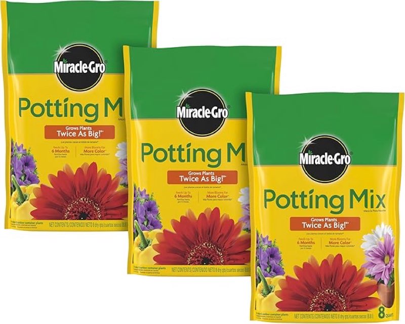 miracle-gro potting mix, for indoor or outdoor potted plants, flowers, vegetables, shrubs, annuals, and perennials, feeds up to 6 months, 8 qt.