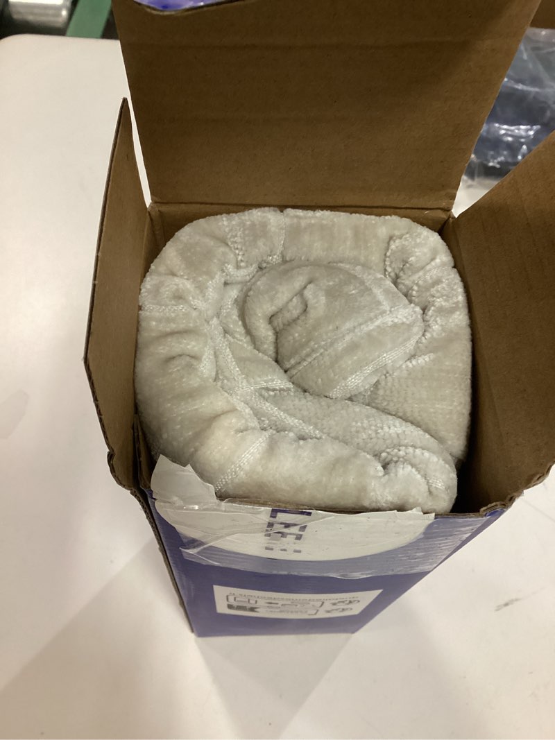 Condition photo showing Good Condition for MIULEE Decorative Chenille Check Throw Pillow Covers Vintage Plaid Couch Pillows 16x16 Inch Set of 2 Neutral Boho Farmhouse Cushion Covers Modern Spring Home Decor for Sofa Bed Living Room Beige 16" x 16" (Pack of 2) Beige