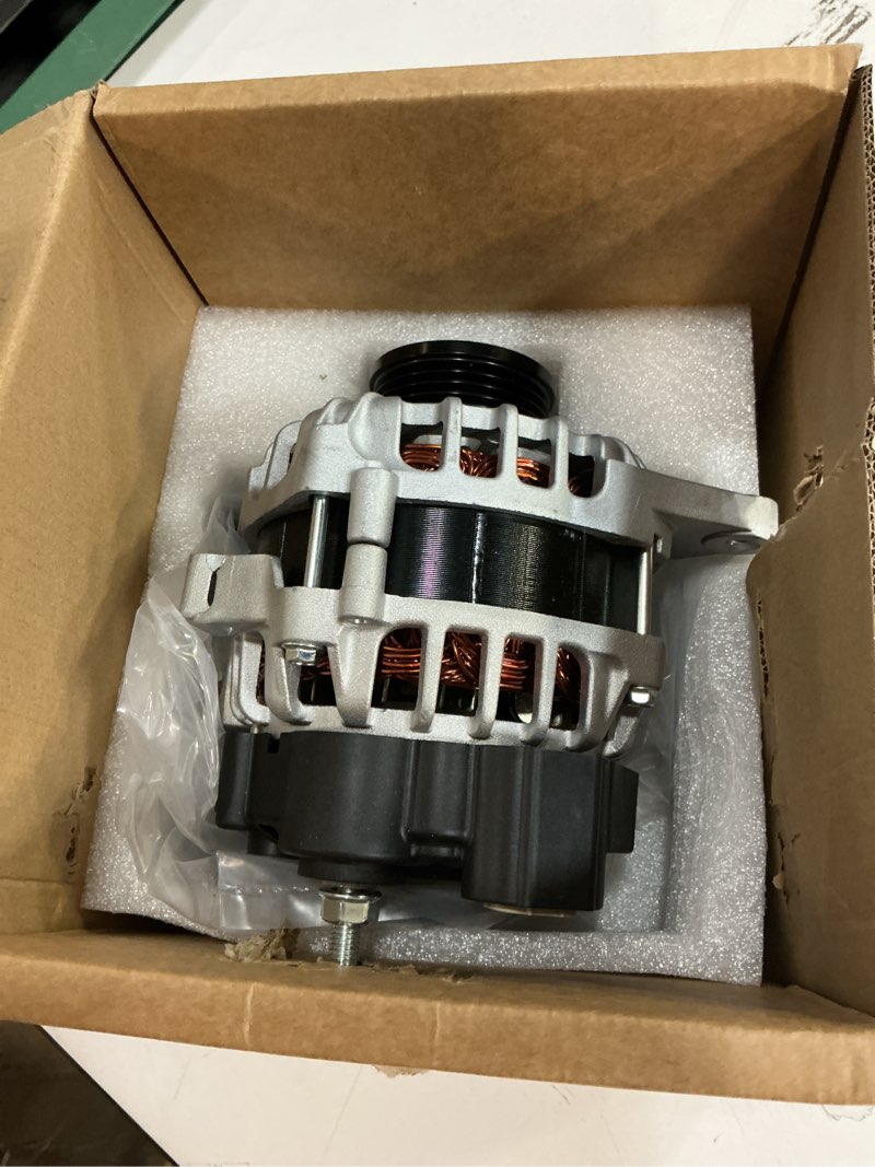 Condition photo showing Good Condition for 11610 Car Alternators Fit for Hyundai Elantra 11-17, Elantra Coupe 13-14, Elantra GT 13-17, for Kia Soul 12-13, Forte, Forte Koup, Forte5 14-16 Automotive Replacement Alternator 373002E200 #11610N, 11610 Alternator for Kia Soul 12-13/Forte Koup Forte5 14-