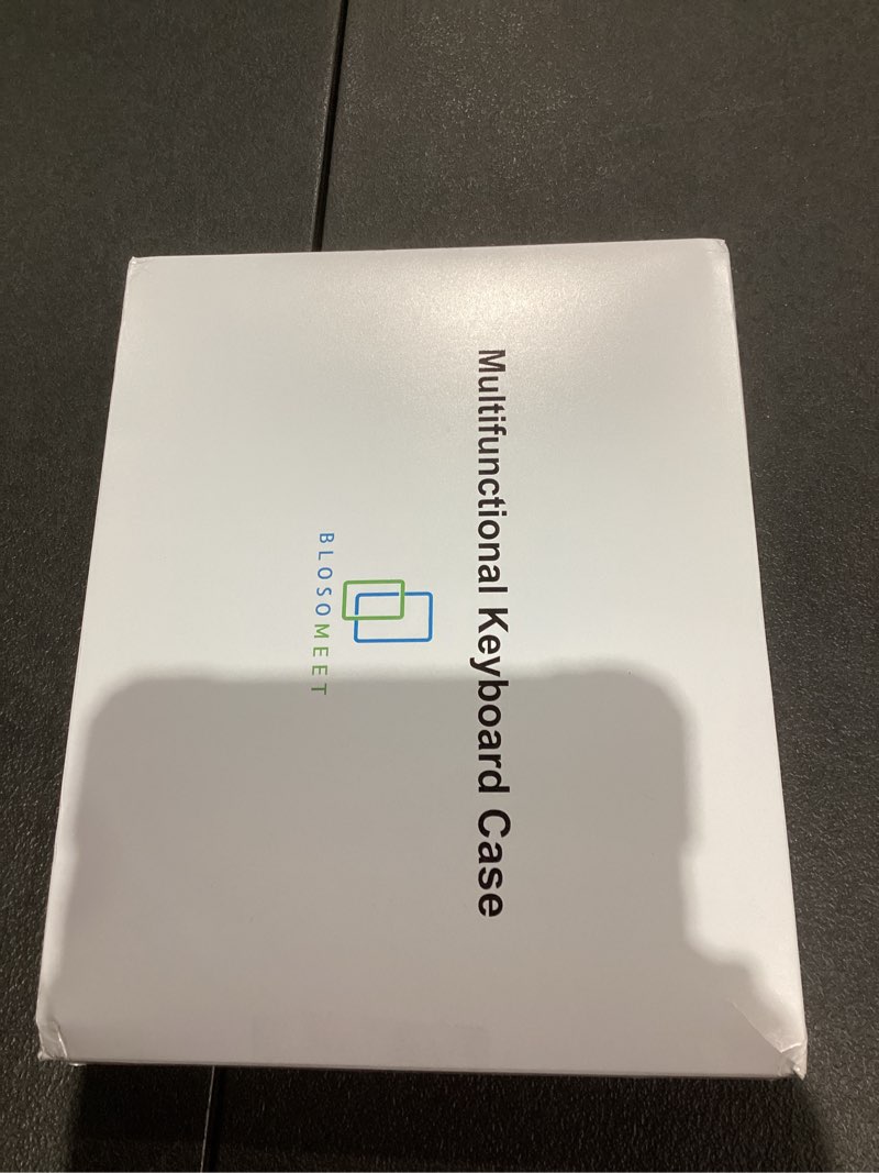 Condition photo showing New/Like New for BLOSOMEET Magnetic iPad Pro 13 Inch M5/M4 2025/2024 Case with Keyboard, Clear Splitfolio Detachable Cover, Up-Down Liftable, Adjustable Stand, 7-Color Backlit, Multi-Touch Trackpad, Black Black Case for Pro 13 inch M4 2024