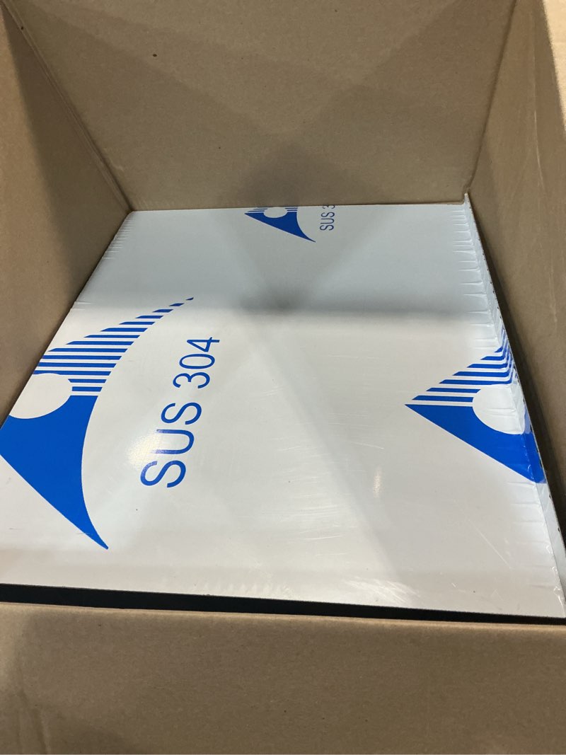 Condition photo showing Good Condition for Large Stainless Steel Cutting Board,Suitable for Cutting Meat,Dicing,Vegetables,Fruits,Bread and Baking.ItIsConvenienttoClean,EasytoStoreandCan Be Washed in a Dishwasher (11.8 * 15.7in)