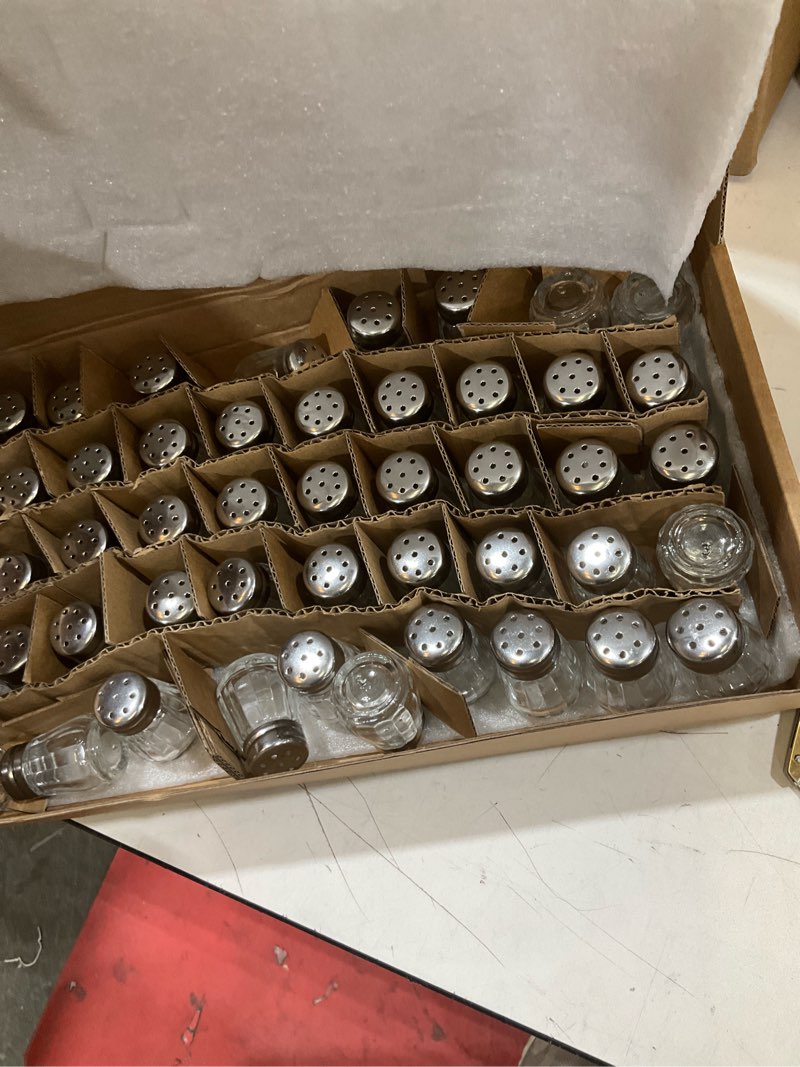 Condition photo showing Good Condition for potchen 50 pcs mini glass salt and pepper shakers bulk 0.34 oz cube clear tiny salt pepper holder glass seasoning jars kitchen spice shaker with mesh top for table drinkware home accessories(silver)