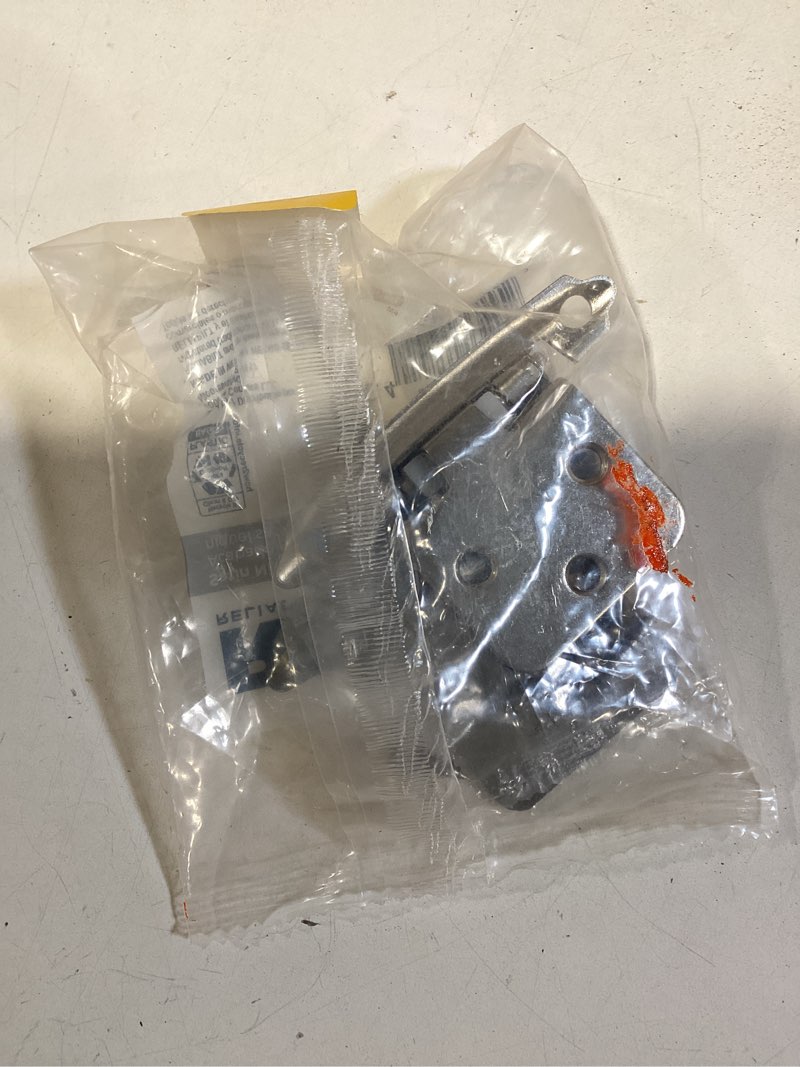 Condition photo showing Good Condition for style selections 2-pack 2-3/4-in x 1-3/4-in satin nickel surface self-closing flush cabinet hinge