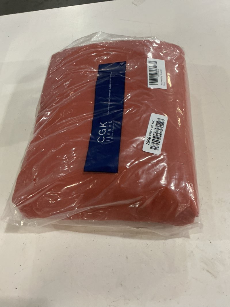 Condition photo showing New/Like New for king size 4 piece sheet set - comfy breathable & cooling sheets - hotel luxury bed sheets for women and men - deep pockets, easy-fit, soft and wrinkle free sheets - terracotta oeko-tex bed sheet set 26 - terracotta king