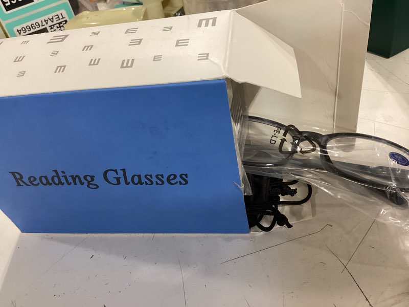 https://lotting-media.assets.bidfta.com/lotting_113fbb5a-61a0-472b-b282-0fe017765c14