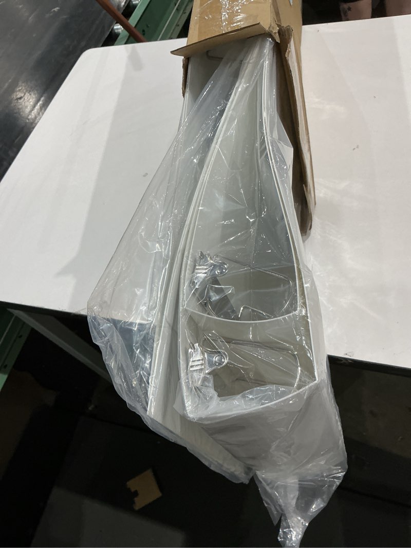 Condition photo showing Good Condition for 4 pcs 11 x 17 inches view binders 3 inch 3 rings heavy duty d ring binders economy holds 11" x 17" paper for artwork blueprints, office, home, workplaces (white) 3 inch white 4