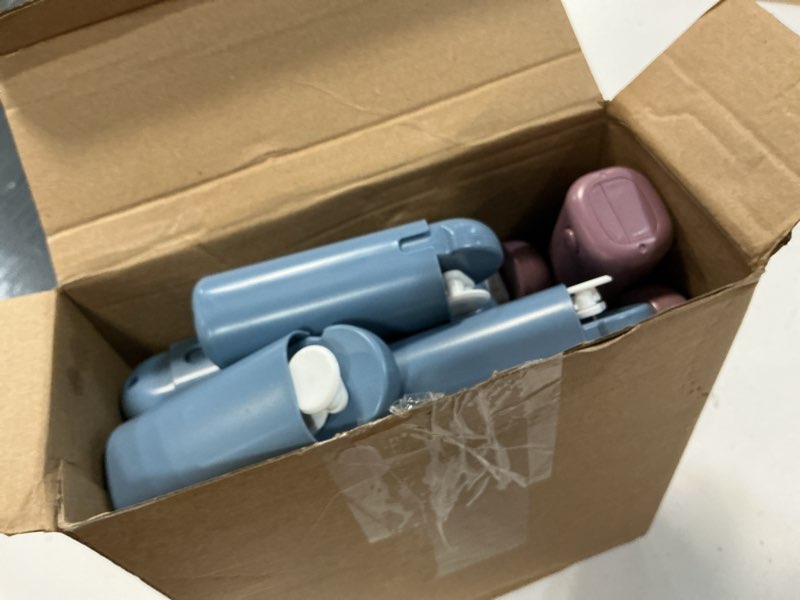 Condition photo showing Good Condition for wonderjune 24 pcs mini hand press fan bulk small portable summer fan plastic handheld manual personal cooling party favor summer outdoor travel camping gifts, no battery included