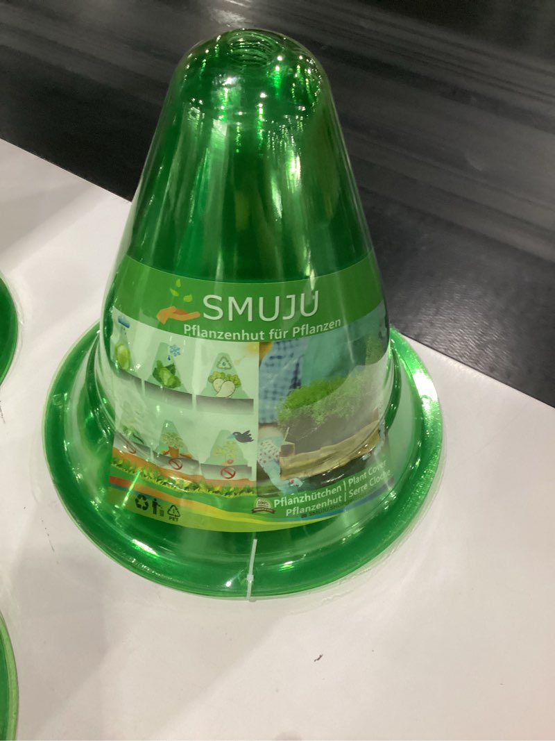 Condition photo showing New/Like New for ?10 pieces? garden cloches for plants, large plant covers plant protectors transparent bell jar cloches to protect plants from birds, slugs, frost, freeze weather, 10.6" d x 9.5" h, green large 10 pieces