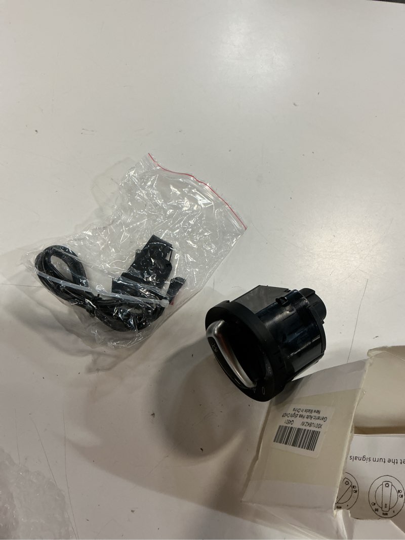 Condition photo showing New/Like New for generic auto headlight sensor chrome switch, replacement for 5nd 941 431 b, fits for golf mk5 / golf mk6 / tiguan/jetta mk5, automatic headlight on/off