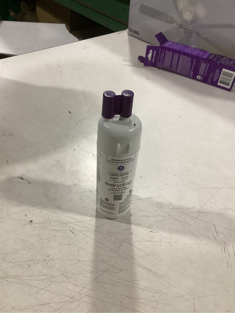 Condition photo showing Good Condition for everydrop push-in refrigerator water filter