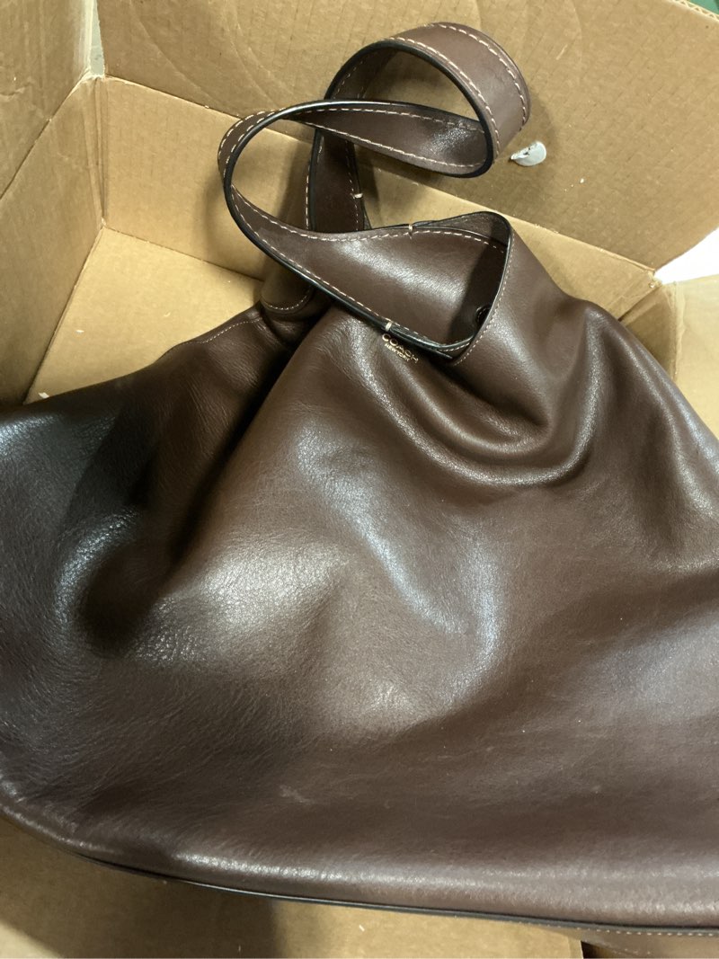 Condition photo showing Good Condition for coach brooklyn shoulder bag 28 brass/maple one size