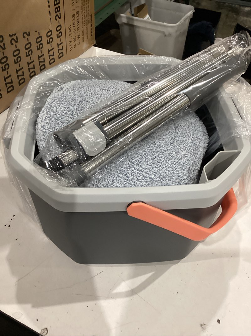 Condition photo showing Good Condition for creative deco basics 360 rotating mop & octagon bucket set with 2 pads