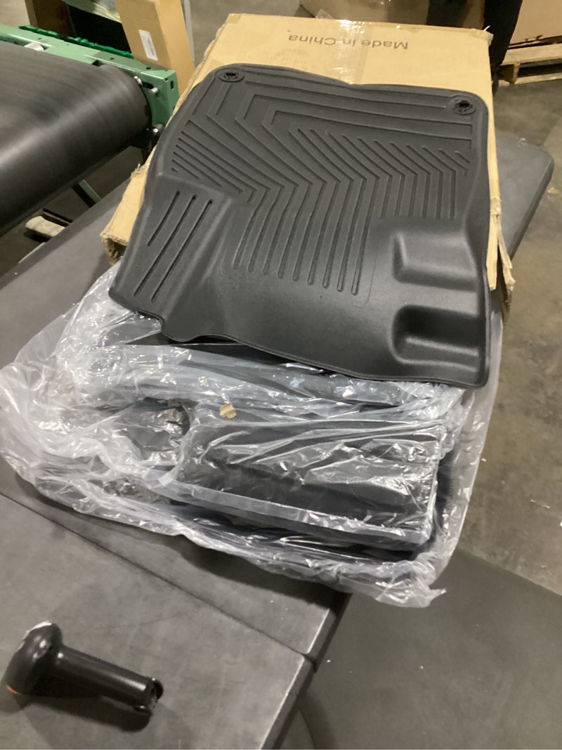Condition photo showing New/Like New for cartist floor mats fit for nissan altima 2019-2025 2026 all weather floor mat for nissan altima accessories heavy duty tpe car floor mats protection 5)nissan altima?2019-2026?