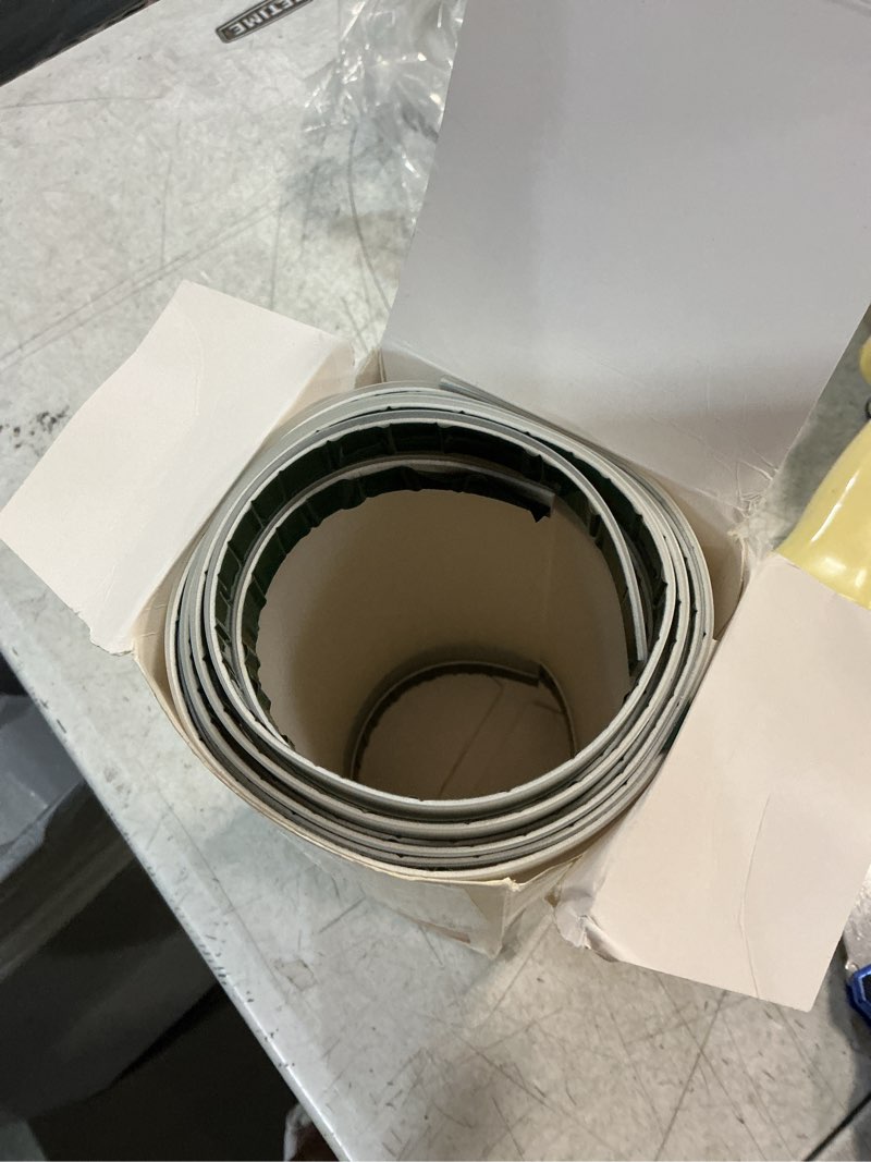 Condition photo showing New/Like New for 2 pcs ailuoqi door jam shield finger pinch guard for baby proofing, kids, hinge cover pinch guard for 90 & 180 degree doors frame & baby gate. 47.2" h, 6.7" w. 2 pieces set 2 count (pack of 1)