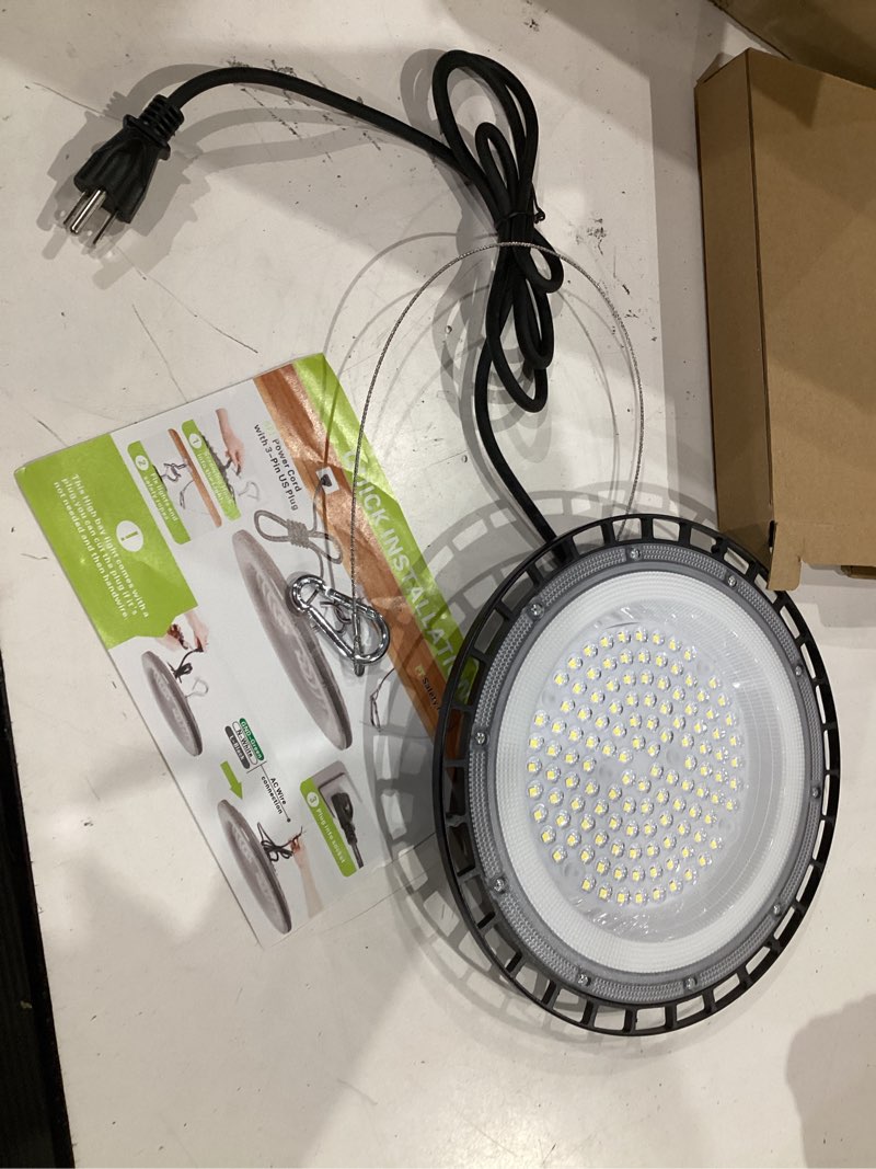 Condition photo showing Good Condition for 12pack 240w ufo led high bay lights,120vac ip66 waterproof,40000lm 5000k daylight, 1050w mh/hps with plug commercial bay lighting for barn,gym,factory,warehouse,shop,workshop,gym