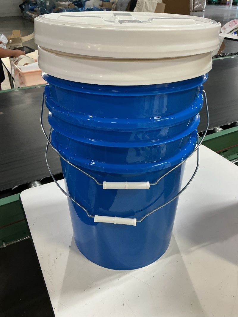 Condition photo showing Good Condition for house natur large blue food grade plastic bucket pail with air tight screw on lid (pack of 2) made in usa pails