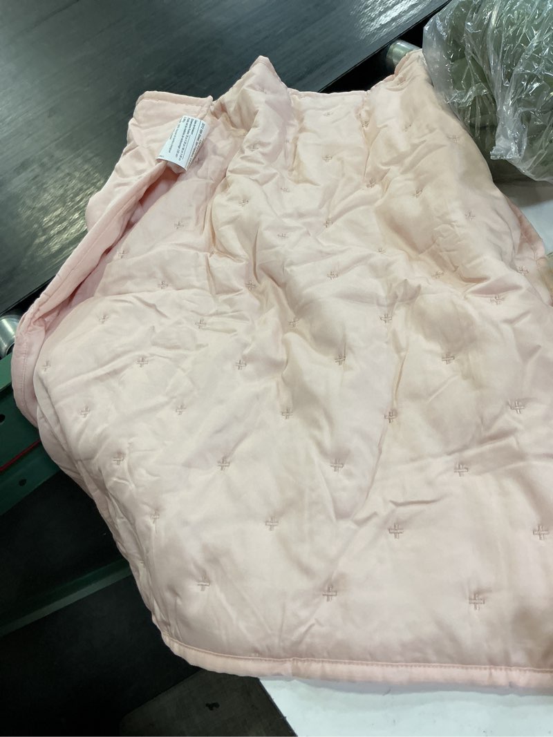 Condition photo showing As Is for bamboo dream quilted sham set color: soft blush size: king pack 1)