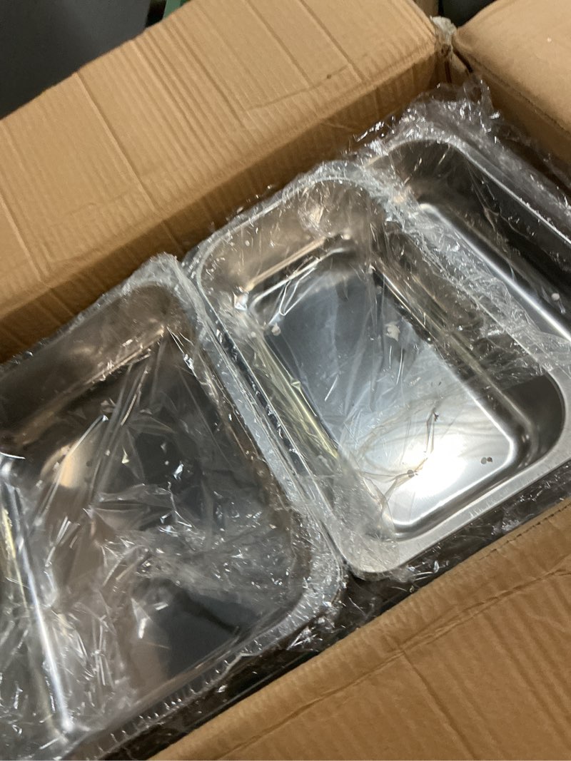 Condition photo showing Good Condition for 4 pack 8qt chafing dish buffet set with 2 full size, 2 half size, 3 1/3 size food pans, stainless steel buffet chafers catering food warmers for party/buffet/wedding/banquet/catering events