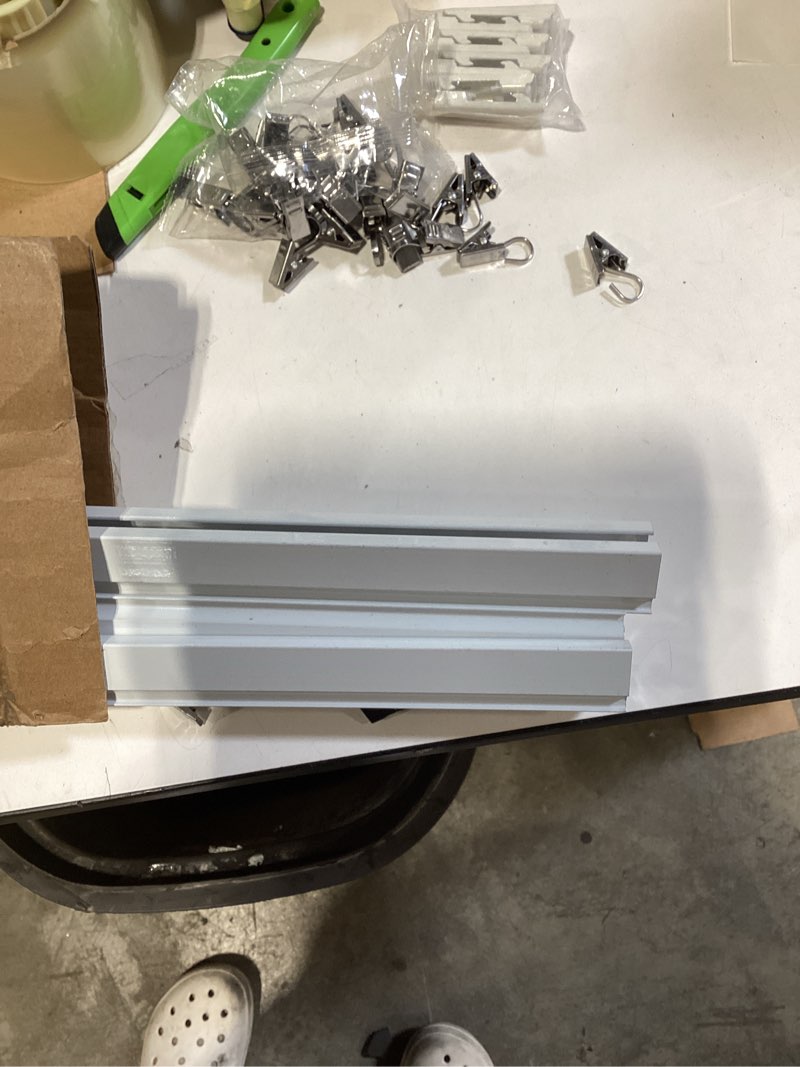 Condition photo showing Good Condition for Aluminum Flexible Ceiling Curtain Track – 3ft-13.1ft / 4m Bendable Wall/Ceiling Mount Rail, Smooth Glide System for Bay Windows, RVs, Room Dividers, Showers – Easy Install & Custom Fit ['White'] ['3ft-13.1ft']