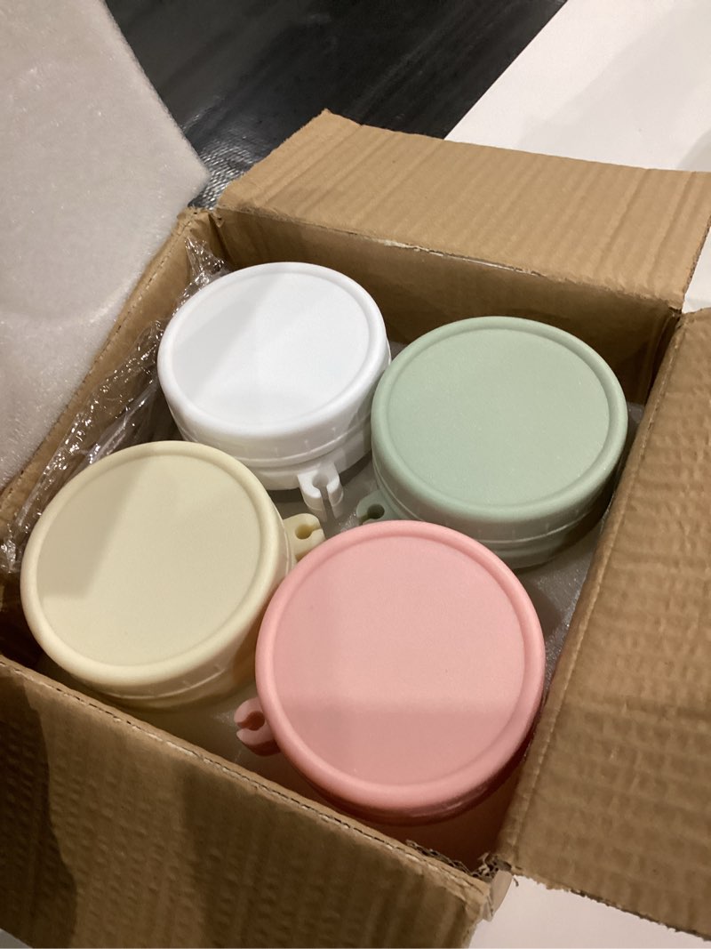 Condition photo showing Good Condition for 4 Pack Overnight Oats Containers with Lids and Spoons, 16 oz Glass Mason Jars with Airtight Lids, Overnight Oats Jars for Milk, Cereal, Fruit Light Colors