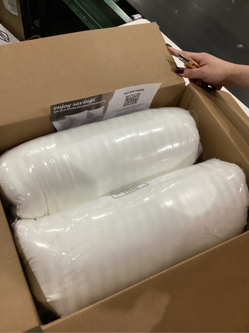 Condition photo showing Good Condition for Beckham Hotel Collection Bed Pillows King Size Set of 2 - Down Alternative Pillow for Back, Stomach or Side Sleepers King White