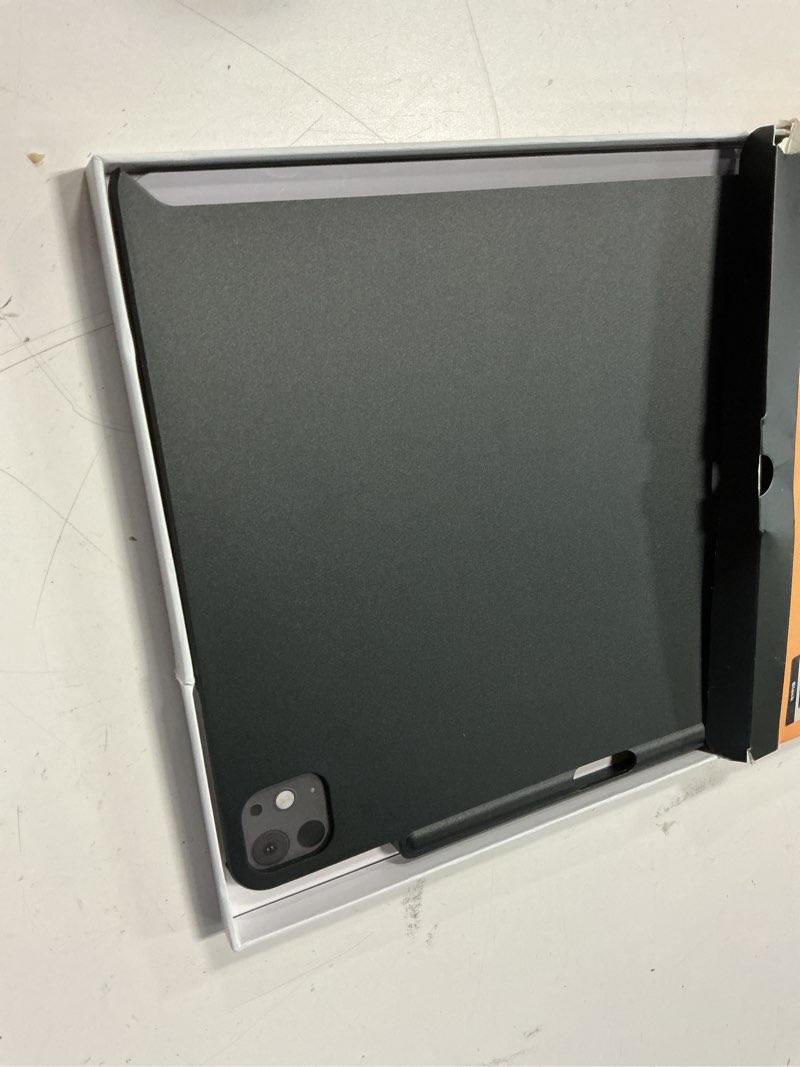 Condition photo showing Good Condition for mageasy coverbuddy lite for m3/m2 ipad air 13” (2024-2025) - ipad air case compatible with magic keyboard, with apple pencil pro pencil holder - black m2/m3 ipad air 13" (pencil holder) black