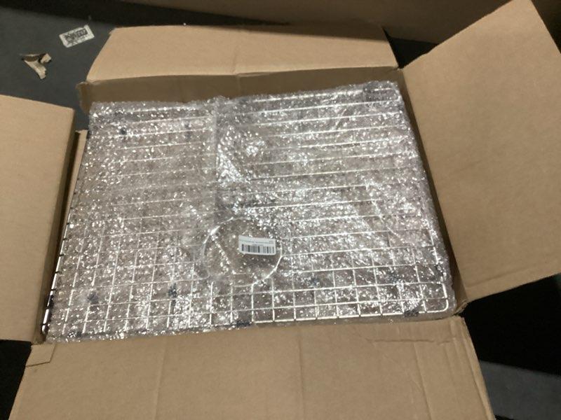 https://lotting-media.assets.bidfta.com/lotting_11888b00-8863-46ff-a739-281820f3aa65