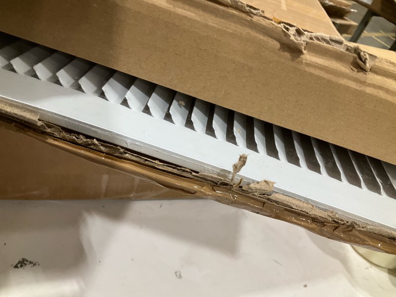 Condition photo showing New/Like New for 32 x 10 vent cover(duct opening size),air return vent cover,flat vent cover,rejillas de aire acondicionado para casa,return air grilles,outer dimensions:33.75"wx11.75"h(32"w x 10"h, duct opening)