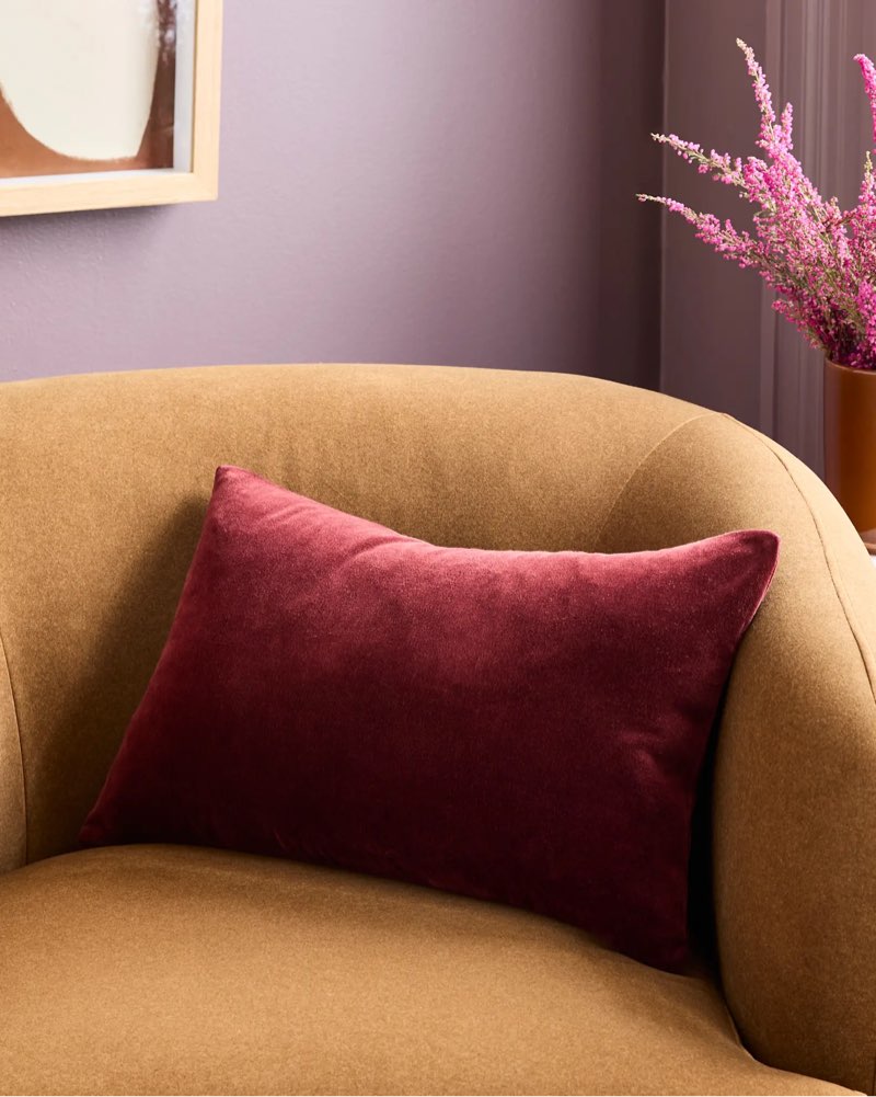 ((1pcj)quince classic cotton velvet pillow cover color: bordeaux 12x20