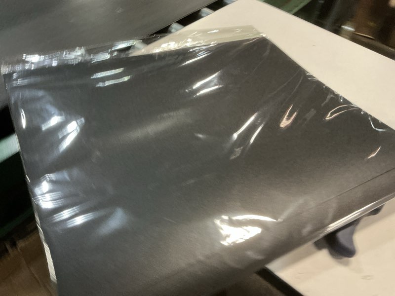 Condition photo showing Good Condition for large 18"x24" art portfolio heavy duty binder with plastic sleeves, portfolio folder with 30 clear sheet protectors, display 60 pages, poster binder?diamond painting and puzzle storage book