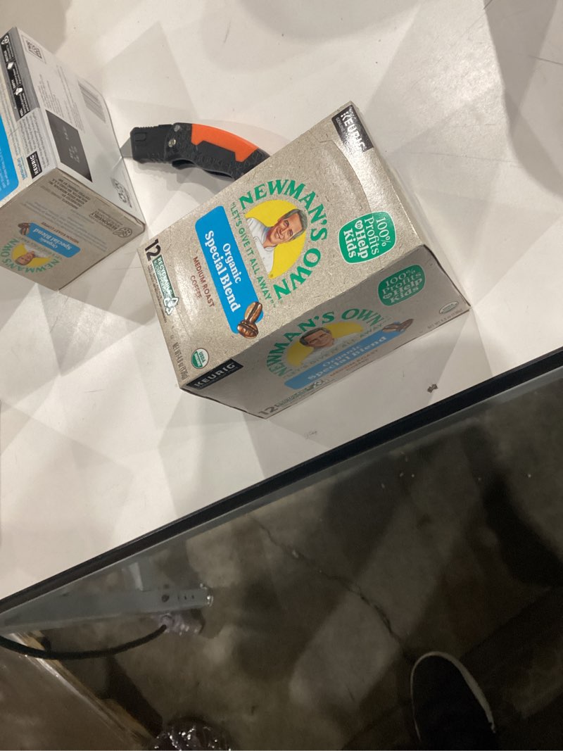 Condition photo showing New/Like New for Newman's Own Organics Special Blend Keurig Single-Serve K-Cup Pods, Medium Roast Coffee, 12 Count