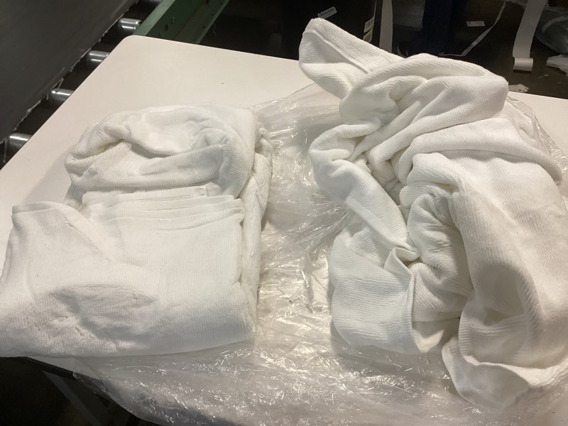 Condition photo showing As Is for turkish ribbed quick dry bath towel (set of 2) white