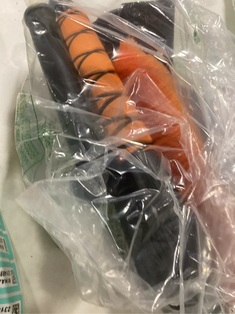Condition photo showing New/Like New for 31.5" Ice Scrapers for Car Windshieldand and Extendable Snow Brush for Car with Foam Grip,360° Pivoting Brush Head for Car Truck SUV Home Winter Snow Removal