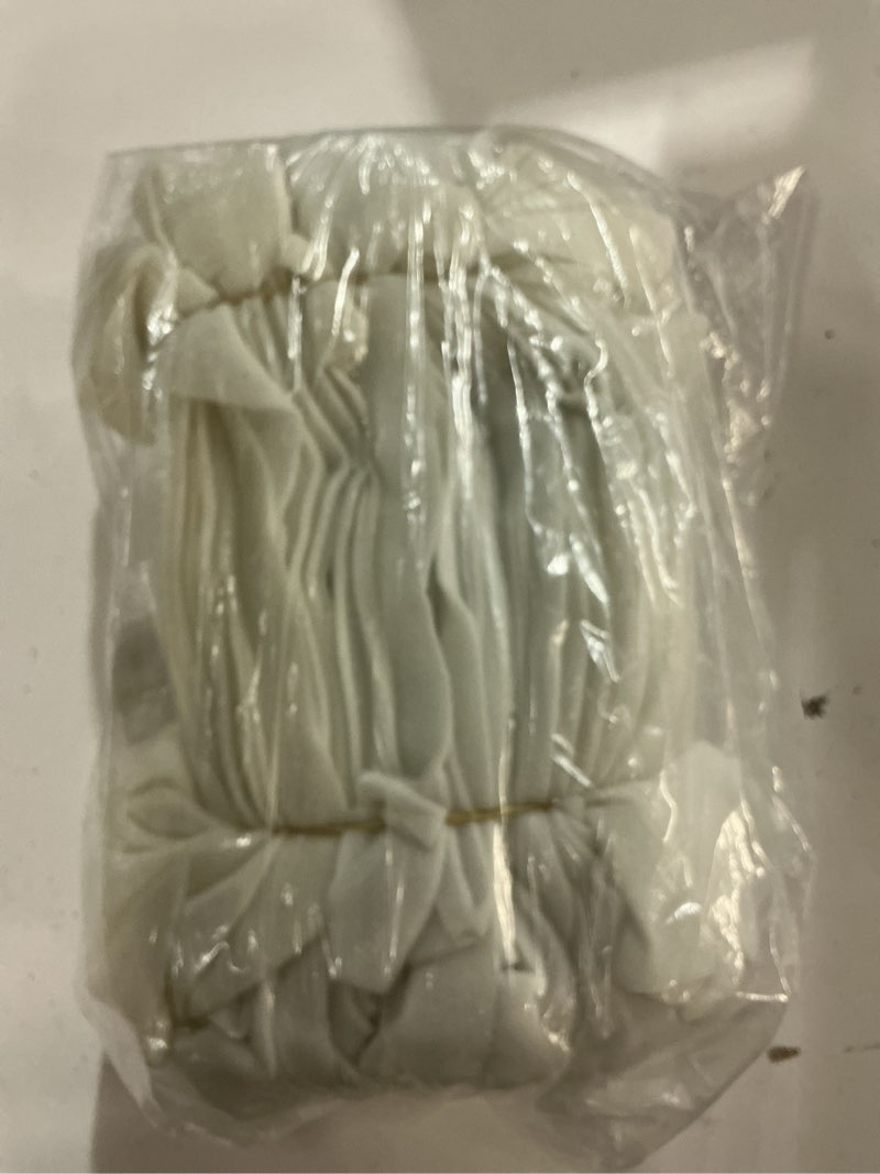Condition photo showing Good Condition for sswbasics white foam padded hanger covers - pack of 100, non-slip fit, ideal for thrift stores, fits 17" dress hangers