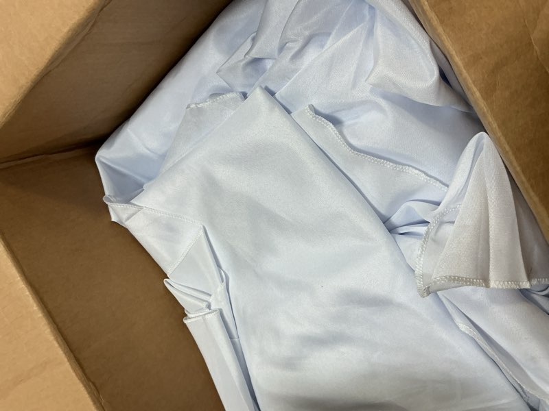 Condition photo showing Good Condition for round tablecloth 132 inch 10 pack white tablecloths washable decorative linen polyester table clothes cover for dining table banquets buffet parties and wedding white 132" (10 pack)