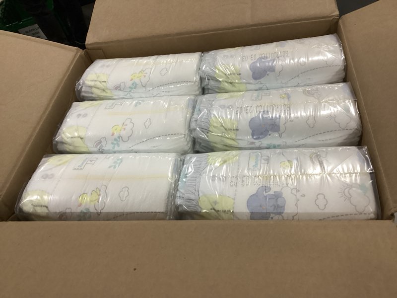 Condition photo showing New/Like New for pampers swaddlers diapers size 4  150 count (select for more options)
