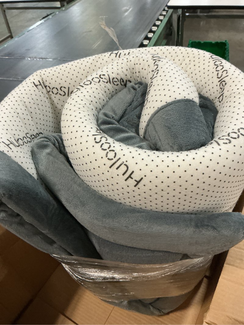 Condition photo showing Good Condition for huloo sleep ultra soft baby play mat for floor,1.3" thick elasti-foam 50x50 playpen mat for toddlers infant kids,non-slip backing safe for crawling&tummy time,tatami style (dark grey) dark grey 50"×50"×1.3"