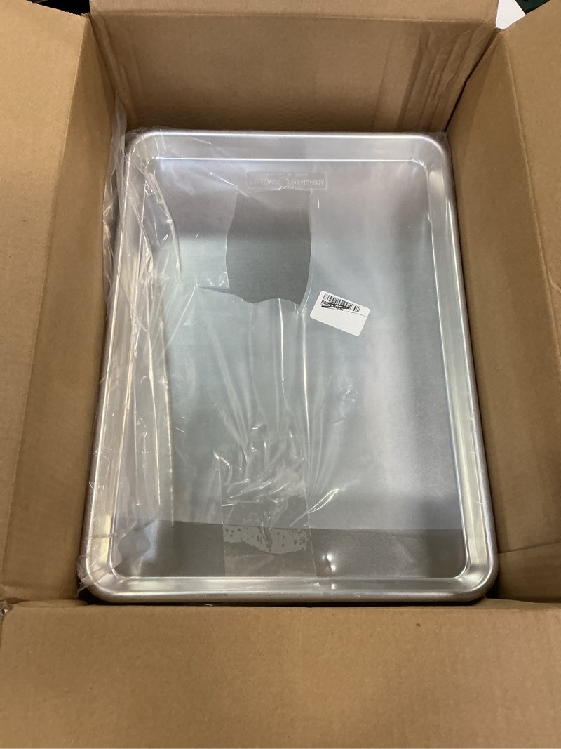 Condition photo showing Good Condition for Nordic Ware Natural Aluminum Commercial Baker's Half Sheet