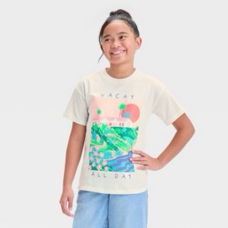 Girls' Short Sleeve 'Vacay All Day' Oversized Graphic T-Shirt